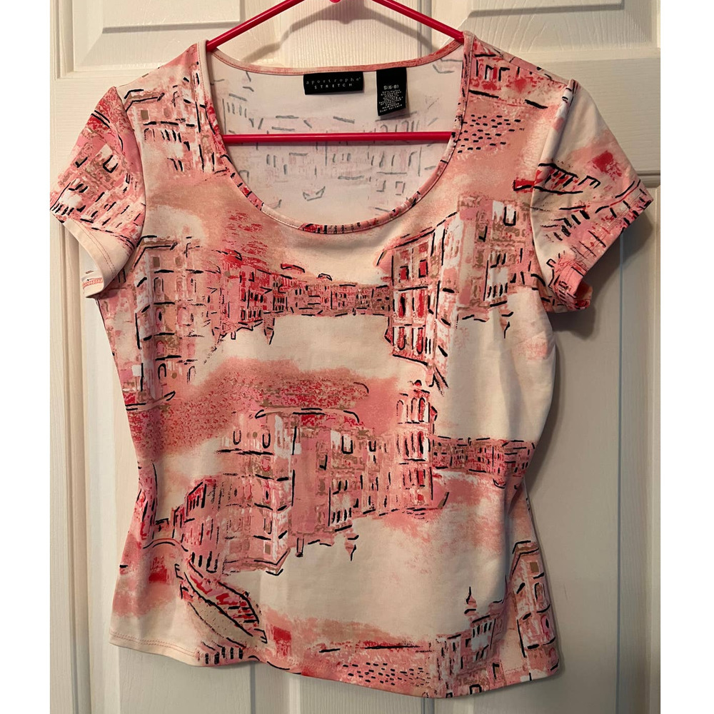 Apostrophe Stretch Pink Black Building Scene Size S 6-8 20" Longx17" Pit to Pit